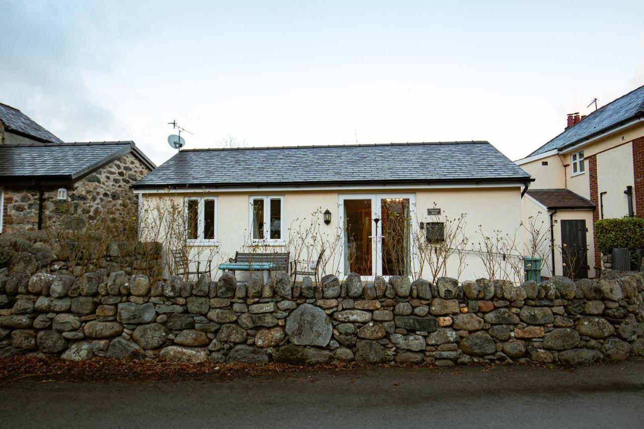 Gwynant Bach - Cosy 2 Bed Bungalow Cottage In Snowdonia National Park, Conwy, North Wales Exterior foto